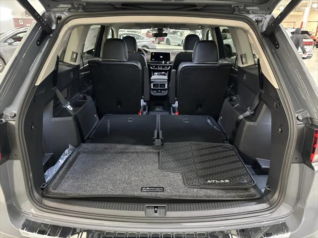 2026 Volkswagen Atlas SEL Premium R-Line