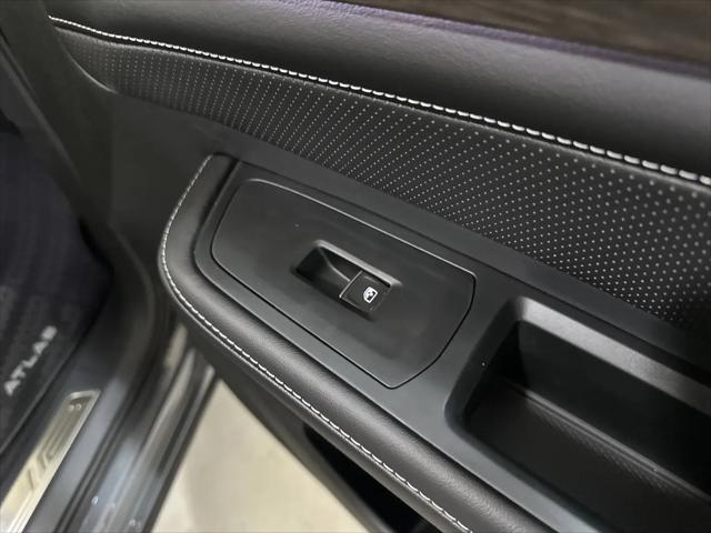 2026 Volkswagen Atlas SEL Premium R-Line