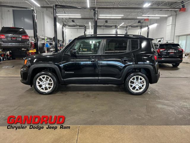 2020 Jeep Renegade Latitude 4X4 2020 Jeep Renegade Latitude 4X4