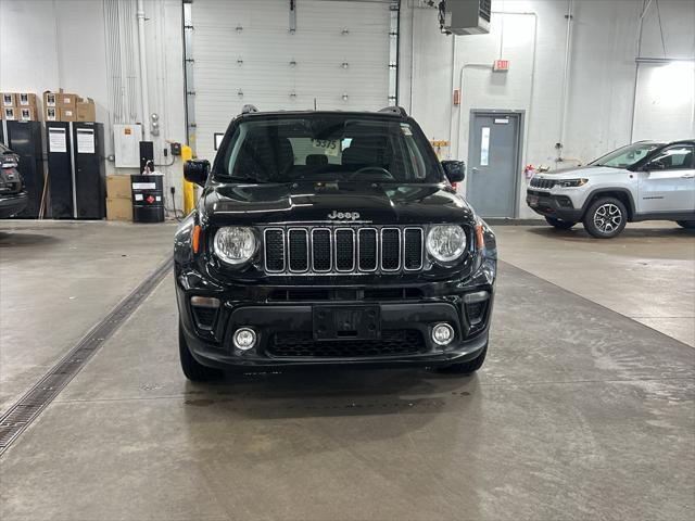 2020 Jeep Renegade Latitude 4X4 2020 Jeep Renegade Latitude 4X4