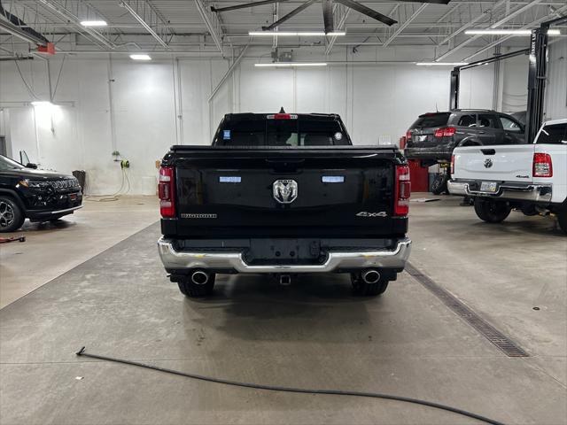 2022 RAM 1500 Big Horn Crew Cab 4x4 64 Box