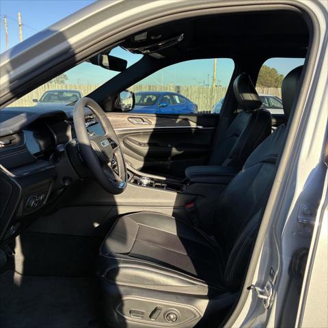 2024 Jeep Grand Cherokee Overland 4x4