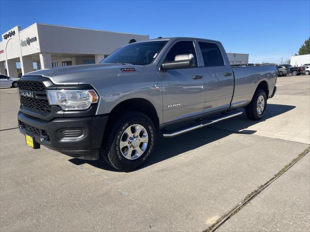 2022 RAM 2500 Tradesman Crew Cab 4x2 8 Box 2022 RAM 2500 Tradesman Crew Cab 4x2 8 Box