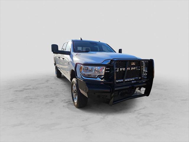 2020 RAM 2500 Tradesman Crew Cab 4X4 8 Box 2020 RAM 2500 Tradesman Crew Cab 4X4 8 Box