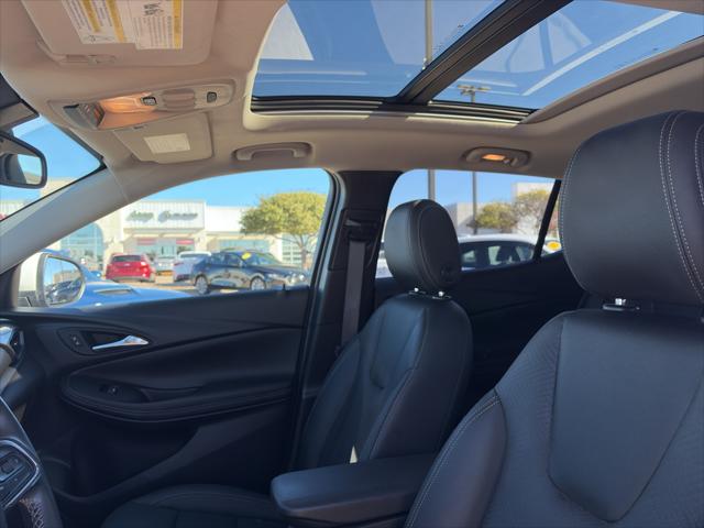2023 Buick Encore GX Essence FWD