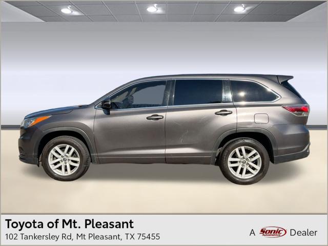 2016 Toyota Highlander LE V6 2016 Toyota Highlander LE V6