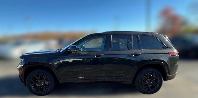 2023 Jeep Grand Cherokee 4xe 30th Anniversary 2023 Jeep Grand Cherokee 4xe 30th Anniversary