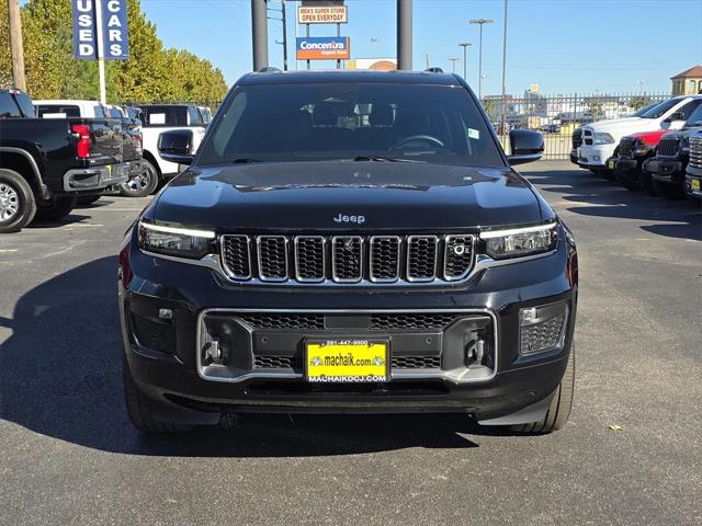 2023 Jeep Grand Cherokee L Overland 4x4 2023 Jeep Grand Cherokee L Overland 4x4