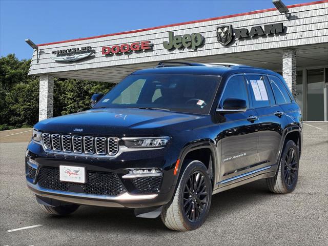 2022 Jeep Grand Cherokee Summit 4x4 2022 Jeep Grand Cherokee Summit 4x4