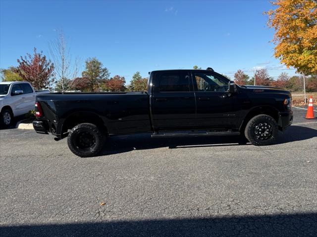 2024 RAM 3500 Big Horn Crew Cab 4x4 8 Box 2024 RAM 3500 Big Horn Crew Cab 4x4 8 Box