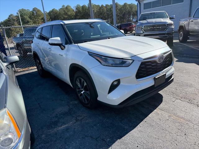 2020 Toyota Highlander Hybrid XLE