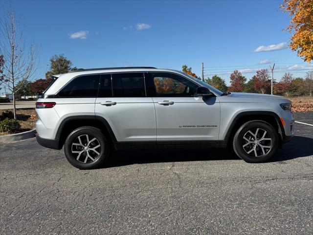 2024 Jeep Grand Cherokee Limited 4x2 2024 Jeep Grand Cherokee Limited 4x2