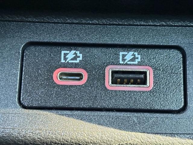 2022 Nissan Altima SR FWD 2022 Nissan Altima SR FWD