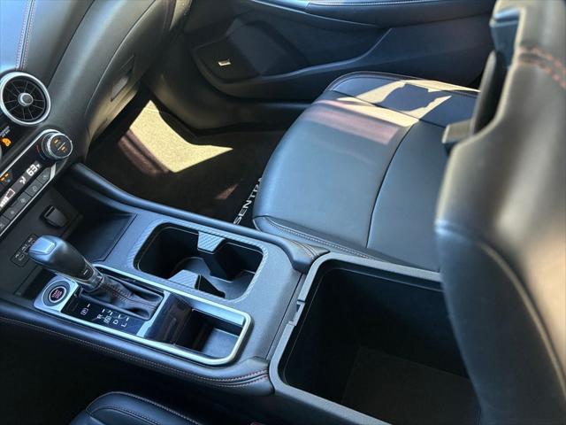 2023 Nissan Sentra SR Xtronic CVT 2023 Nissan Sentra SR Xtronic CVT