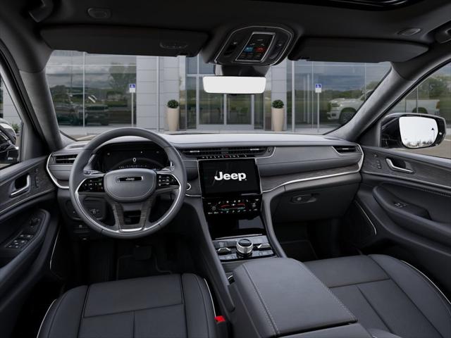 2025 Jeep Grand Cherokee Overland 4x4
