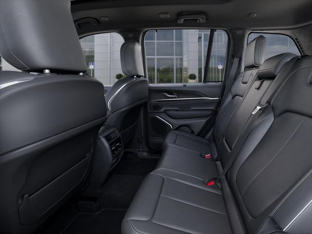 2025 Jeep Grand Cherokee Overland 4x4