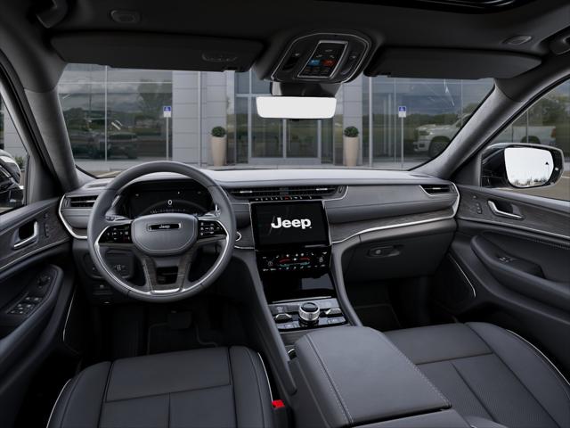 2025 Jeep Grand Cherokee Overland 4x4