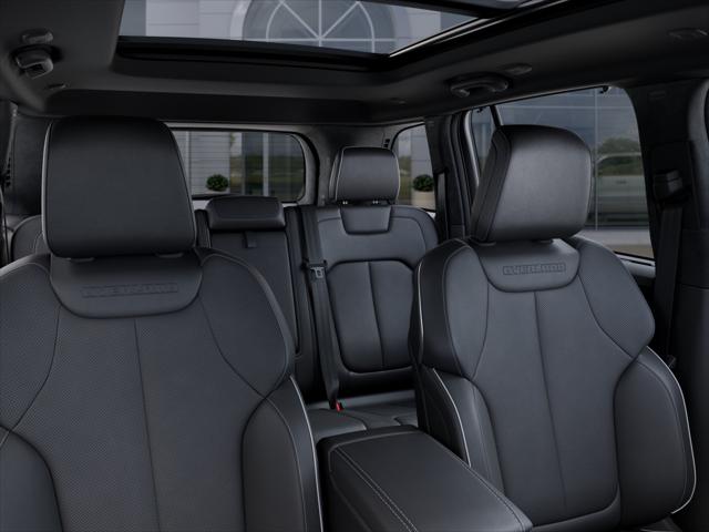 2025 Jeep Grand Cherokee Overland 4x4
