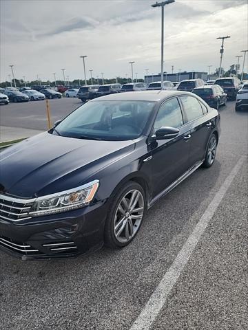 2018 Volkswagen Passat 2.0T R-Line 2018 Volkswagen Passat 2.0T R-Line