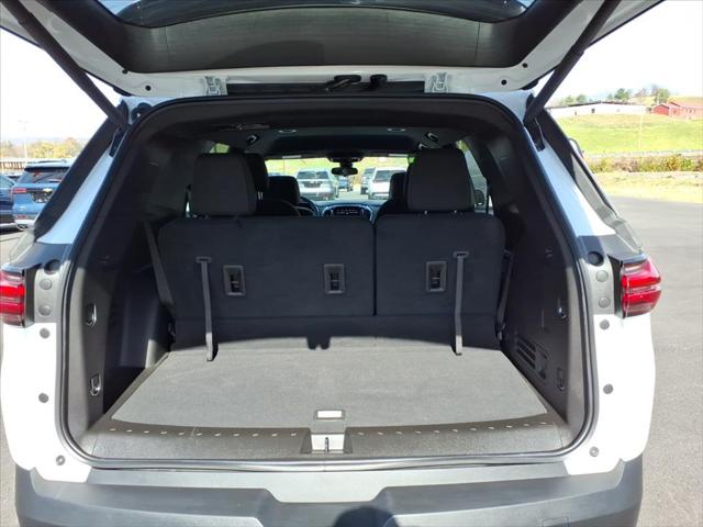 2023 Chevrolet Traverse AWD LT Cloth