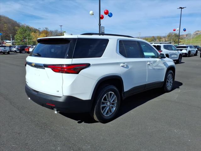 2023 Chevrolet Traverse AWD LT Cloth