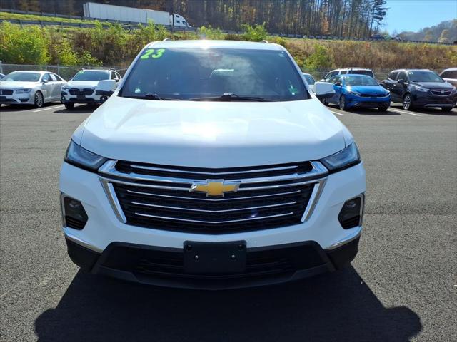 2023 Chevrolet Traverse AWD LT Cloth
