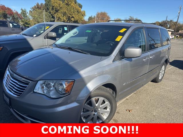 2016 Chrysler Town and Country Touring 2016 Chrysler Town and Country Touring