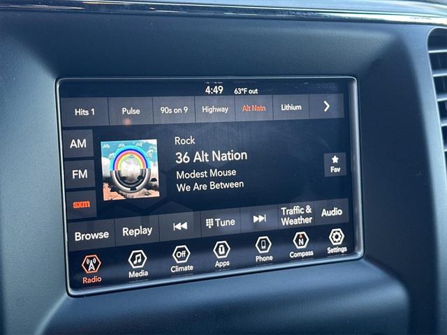 2020 Jeep Grand Cherokee Laredo E 4x4 2020 Jeep Grand Cherokee Laredo E 4x4