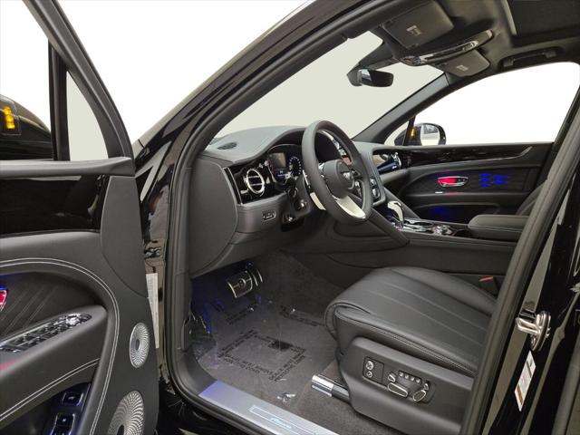 2025 Bentley Bentayga Azure V8
