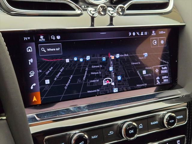 2025 Bentley Bentayga Azure V8