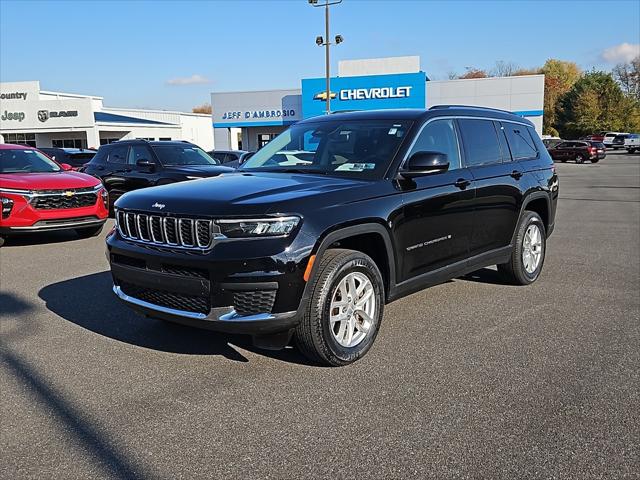 2023 Jeep Grand Cherokee L Laredo 4x4 2023 Jeep Grand Cherokee L Laredo 4x4