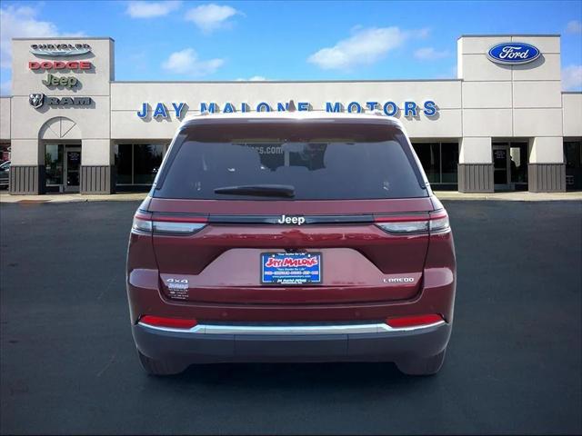 2023 Jeep Grand Cherokee Laredo 4x4