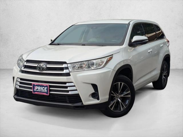 2018 Toyota Highlander LE 2018 Toyota Highlander LE