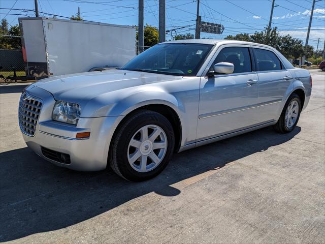 2005 Chrysler 300 Touring 2005 Chrysler 300 Touring