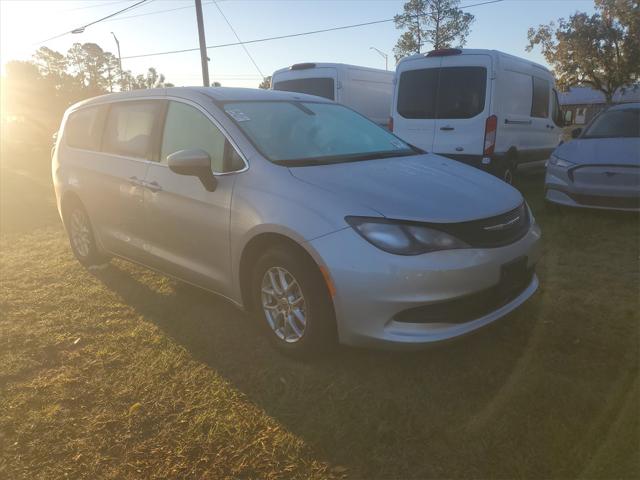 2022 Chrysler Voyager LX 2022 Chrysler Voyager LX