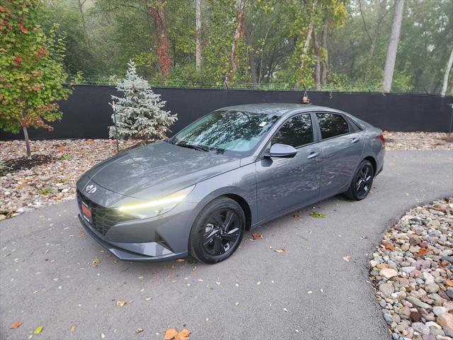 2023 Hyundai Elantra SEL 2023 Hyundai Elantra SEL