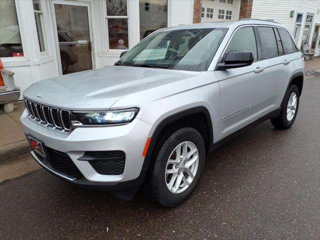 2024 Jeep Grand Cherokee Laredo X 4x4 2024 Jeep Grand Cherokee Laredo X 4x4