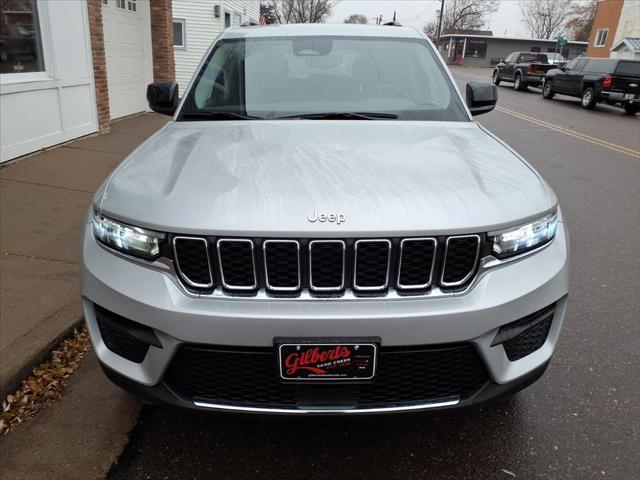 2024 Jeep Grand Cherokee Laredo X 4x4 2024 Jeep Grand Cherokee Laredo X 4x4