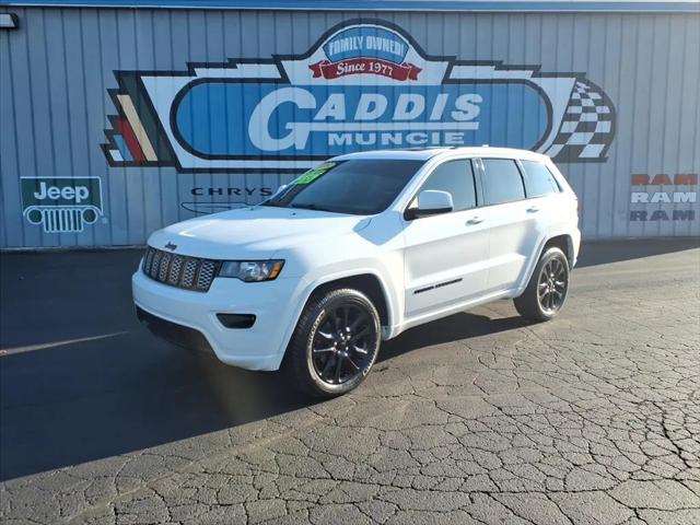 2019 Jeep Grand Cherokee Altitude 4x4 2019 Jeep Grand Cherokee Altitude 4x4