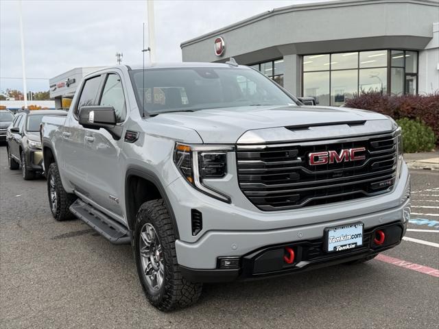 2024 GMC Sierra 1500 4WD Crew Cab Short Box AT4 2024 GMC Sierra 1500 4WD Crew Cab Short Box AT4