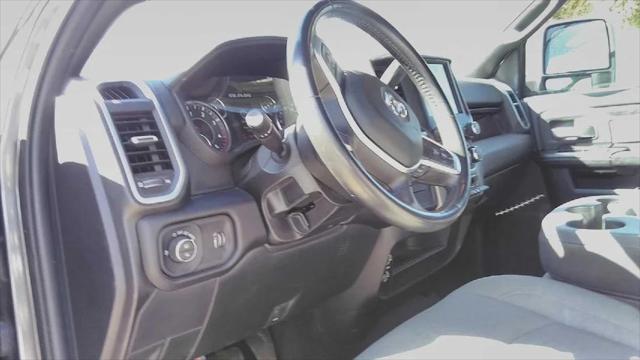 2024 RAM 2500 Big Horn Crew Cab 4x4 64 Box 2024 RAM 2500 Big Horn Crew Cab 4x4 64 Box