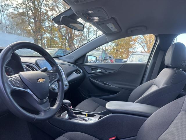 2022 Chevrolet Malibu FWD RS