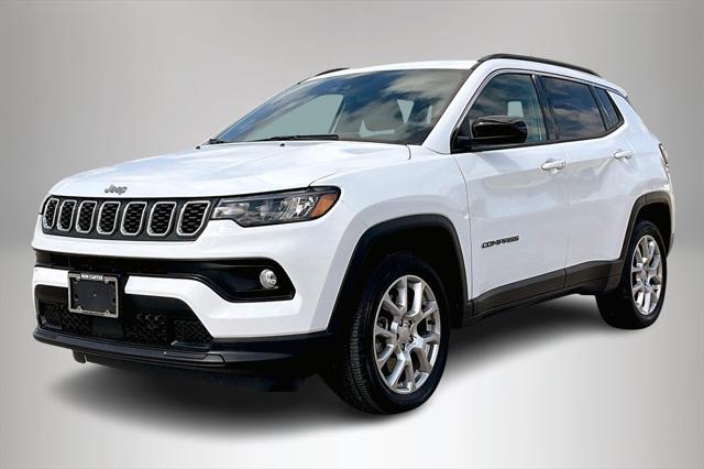 2024 Jeep Compass Latitude Lux FWD 2024 Jeep Compass Latitude Lux FWD