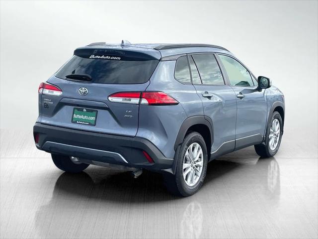 2022 Toyota Corolla Cross LE