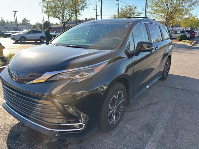 2025 Toyota Sienna Platinum 2025 Toyota Sienna Platinum