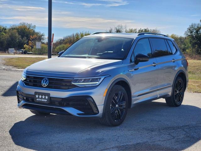 2022 Volkswagen Tiguan 2.0T SE R-Line Black 2022 Volkswagen Tiguan 2.0T SE R-Line Black