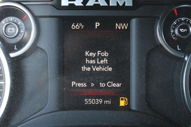 2020 RAM 2500 Big Horn Crew Cab 4X4 64 Box 2020 RAM 2500 Big Horn Crew Cab 4X4 64 Box