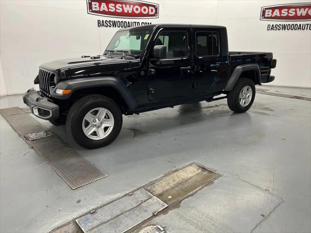 2023 Jeep Gladiator Sport S 4x4 2023 Jeep Gladiator Sport S 4x4