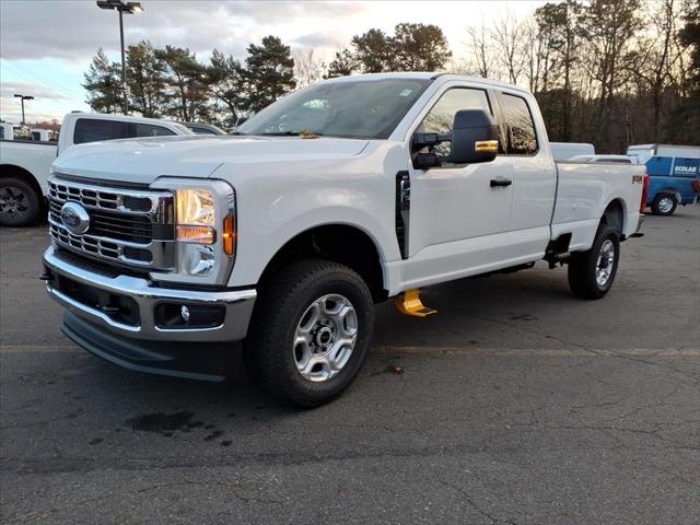 2026 Ford F-350 XLT