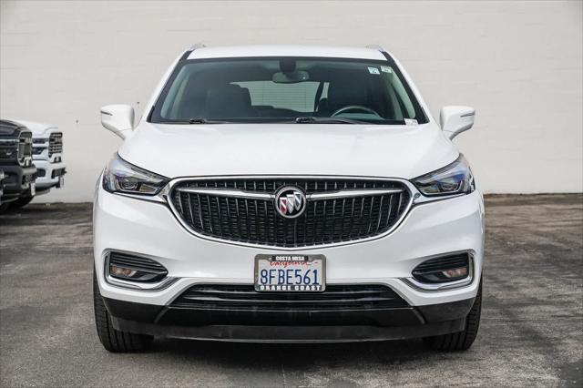 2018 Buick Enclave Essence 2018 Buick Enclave Essence